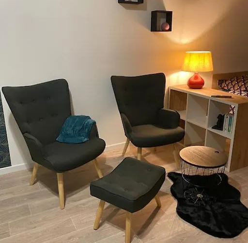 Διαμέρισμα Idealement Place Et Paisible ! Oloron-Sainte-Marie