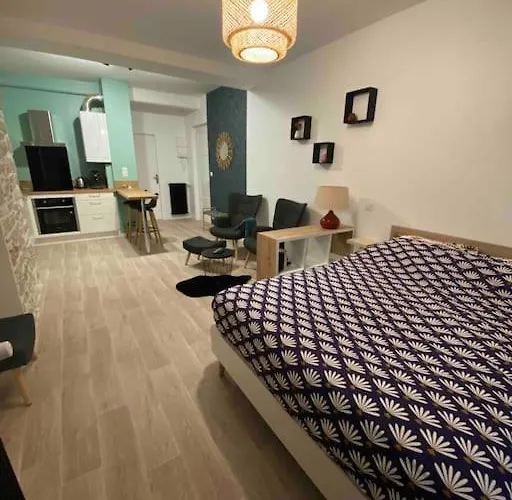 Διαμέρισμα Idealement Place Et Paisible ! *