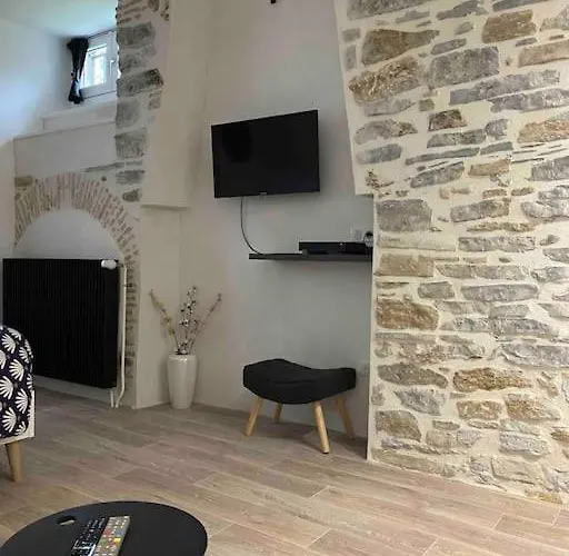 Idealement Place Et Paisible ! Διαμέρισμα *